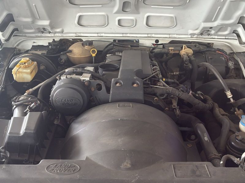 2011 Land Rover Defender Puma 130 CRWCab - 129071km