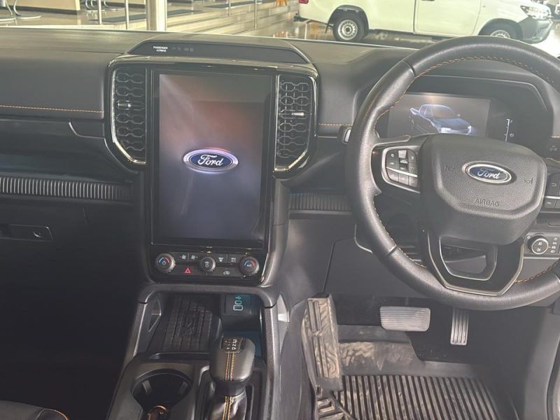 2024 Ford Ranger 2.0D Bi-Turbo Wildtrak HR 4x4 A/T Sup/Cab - 35413