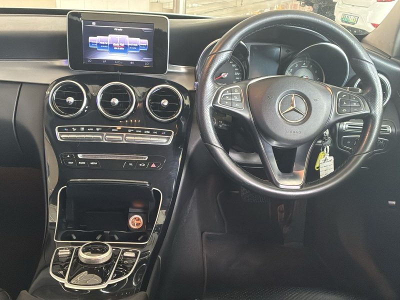 2017 Mercedes Benz C180 Avantgarde A/T - 156882km