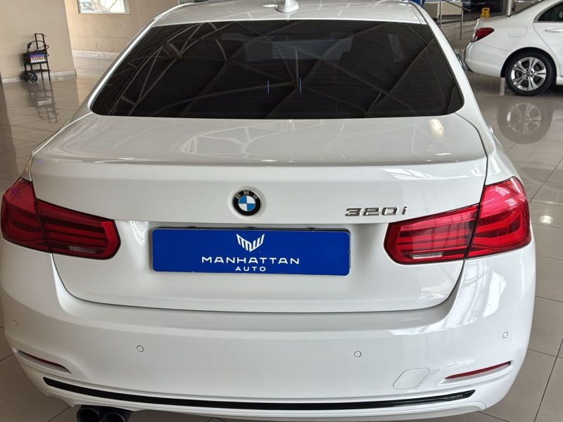 2018 BMW 320i MSport A/T (F30) - 139920km